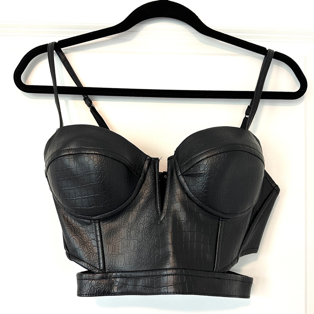 Charlotte Russe Black Faux Leather Corset Bustier Top Size Small